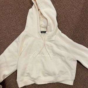 Alphalete Cropped Hoodie